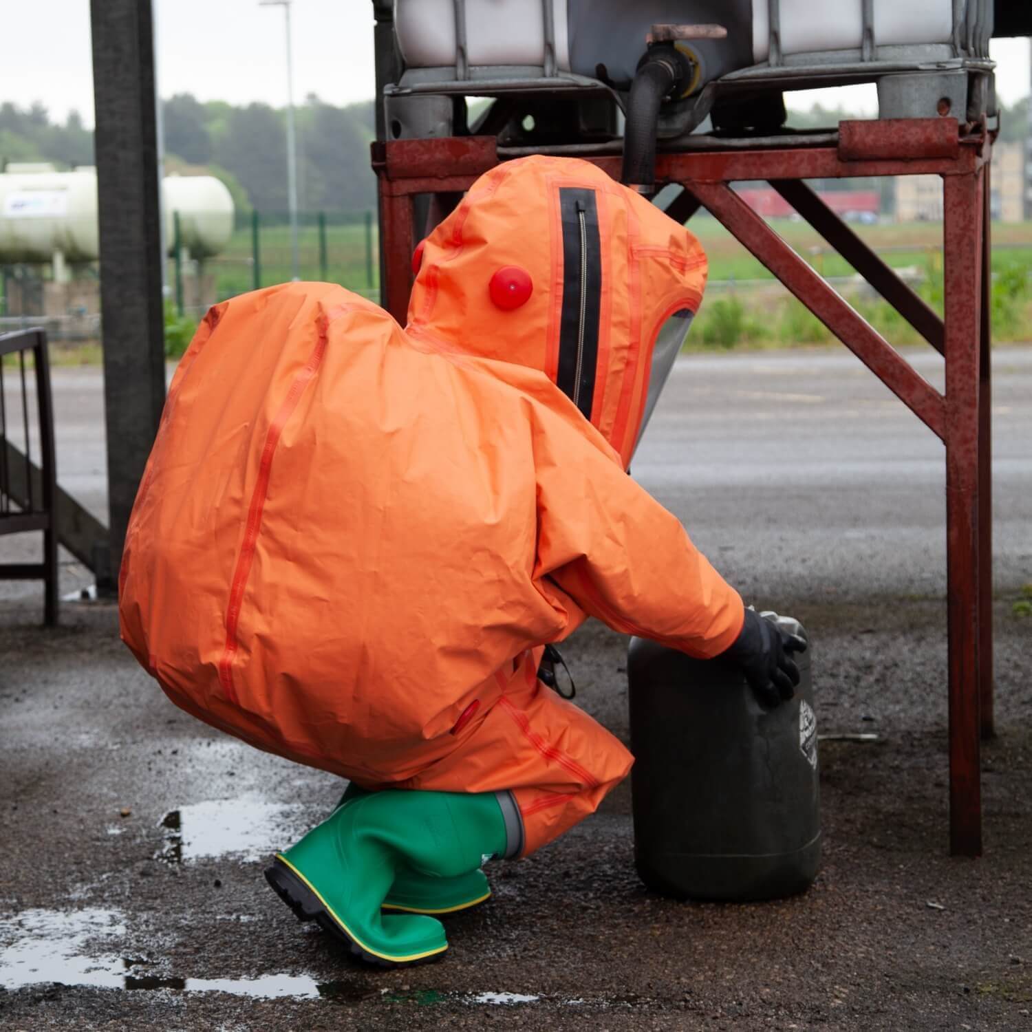 GTB gas tight suit action chemical.jpg